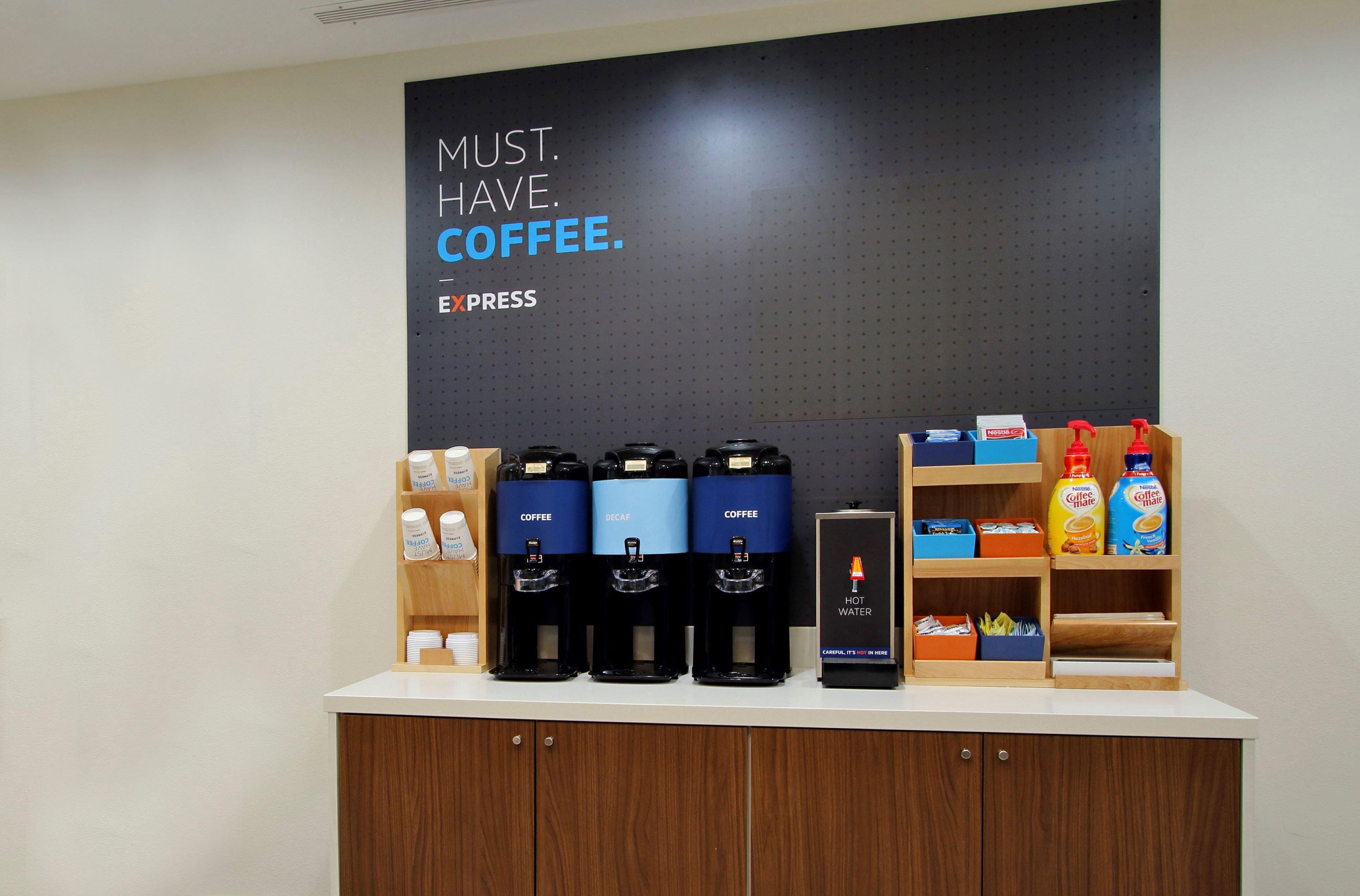 Holiday Inn Express Fredericksburg - Southpoint By Ihg Buitenkant foto