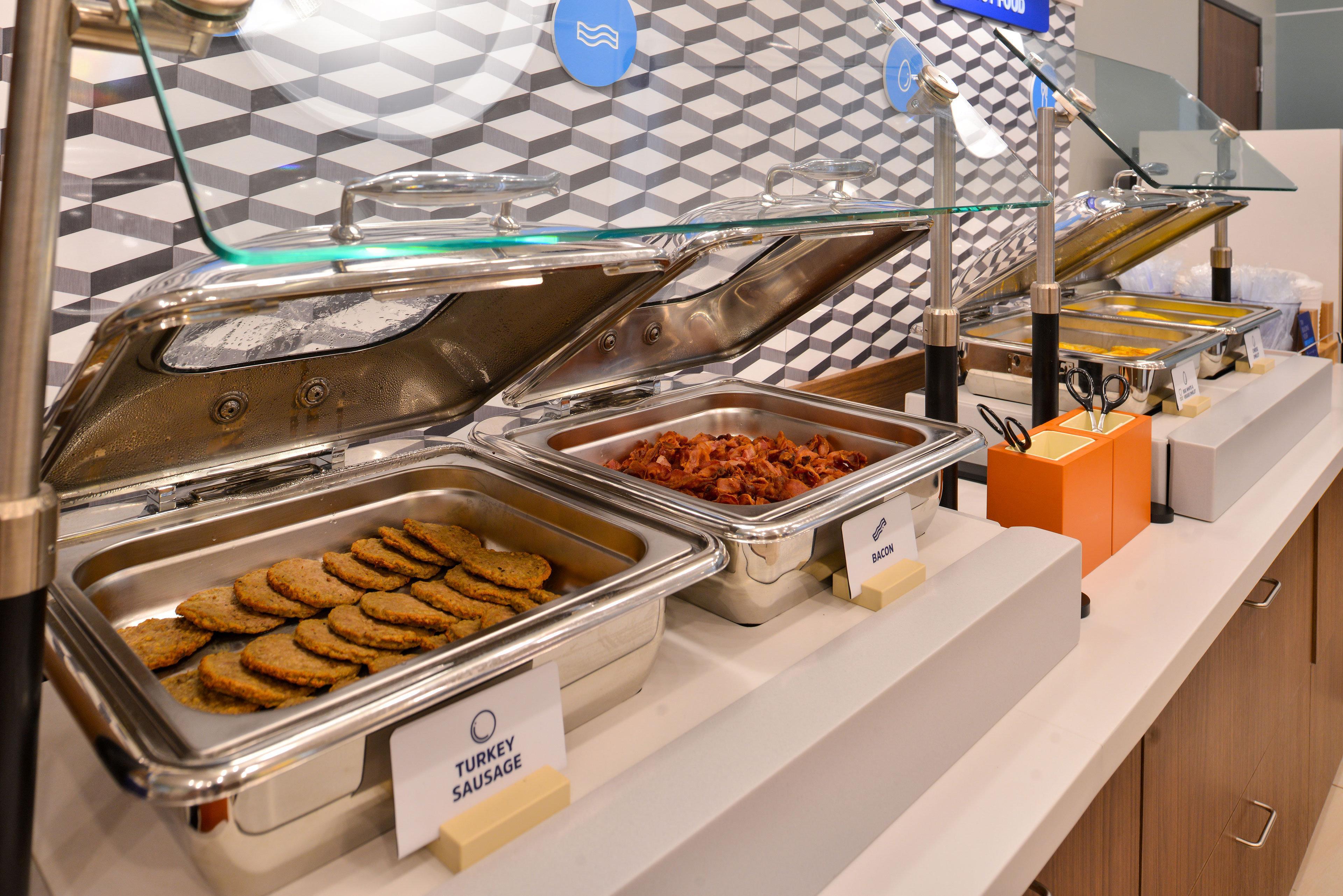 Holiday Inn Express Fredericksburg - Southpoint By Ihg Buitenkant foto