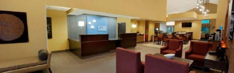 Holiday Inn Express Fredericksburg - Southpoint By Ihg Buitenkant foto